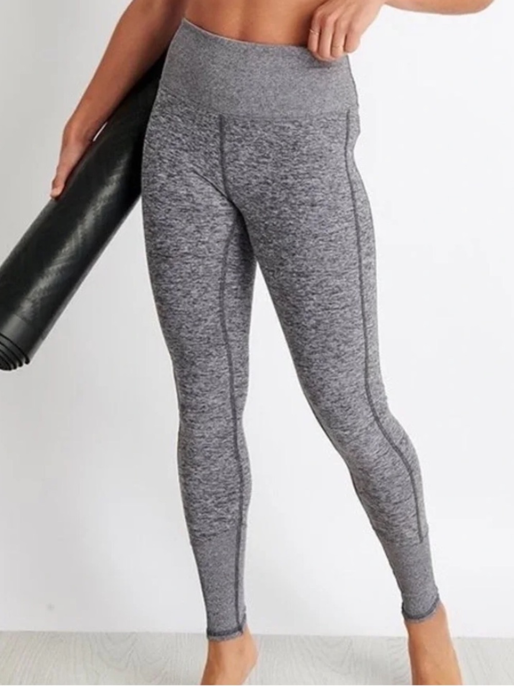 Alo‎ Yoga High Waisted Lounge Legging -
Grey